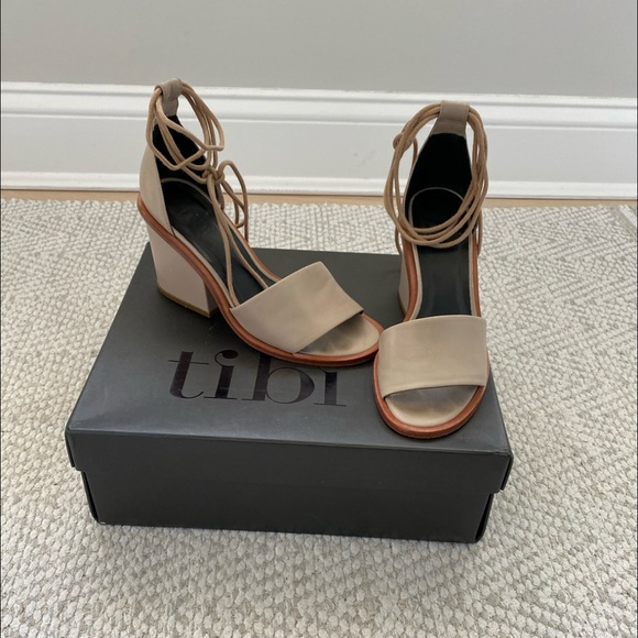 Tibi Clark nappa sandal in taupe - Picture 4 of 4